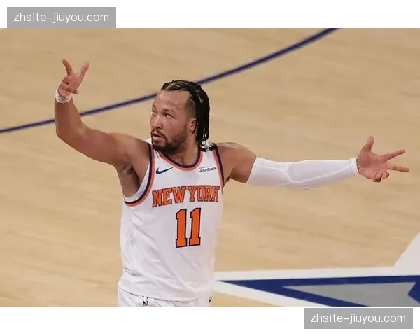 布朗清空战术：尼克斯为布伦森创造右侧突破空间设计